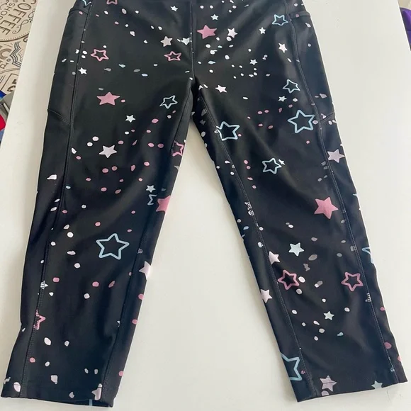 EUC Lot of 4 Pop Fit Leggings. 1 full length (purple and pink), 3 capri. Size XL - Picture 2 of 11